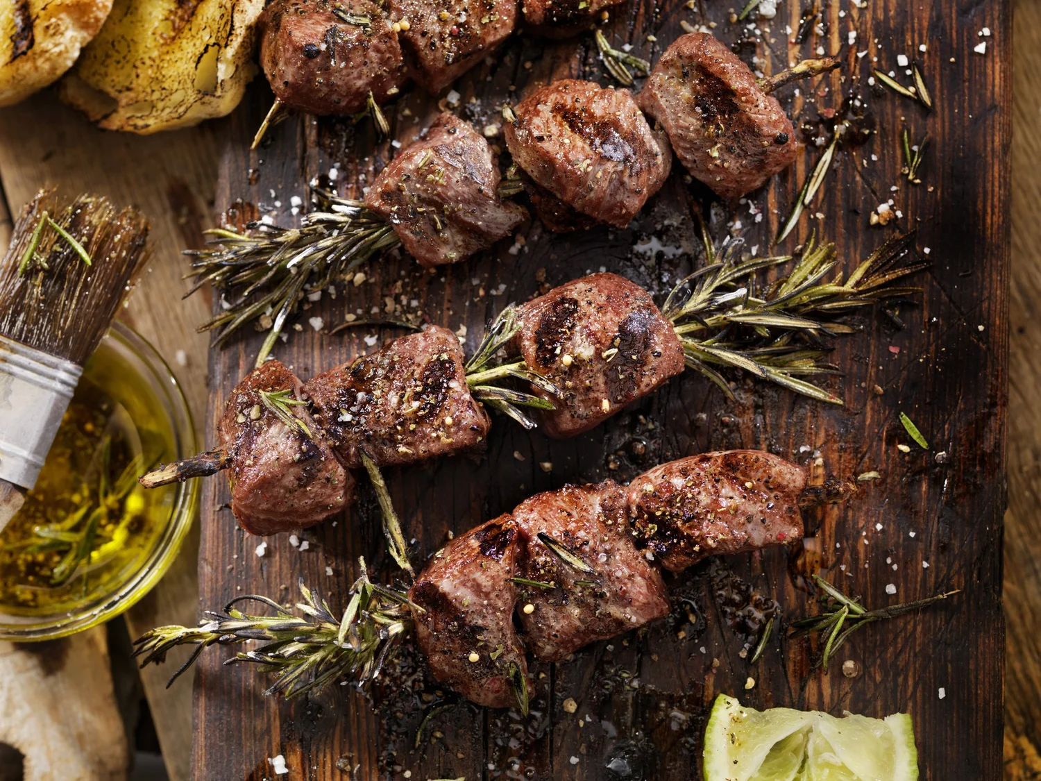 Grilled shish kabob platter
